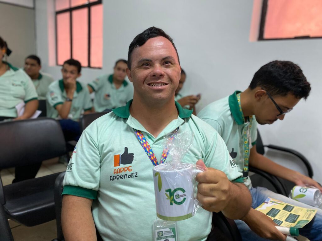 AAPPE Aprendiz oferece oportunidades para pessoas com deficiência em empresas de AL